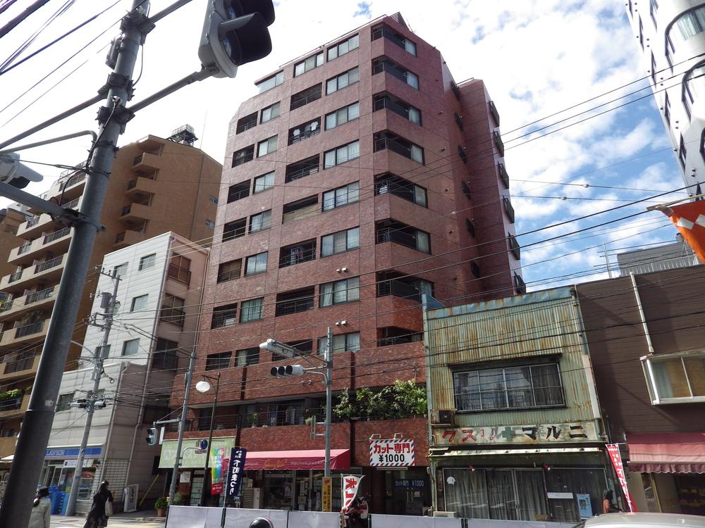 Local appearance photo. local