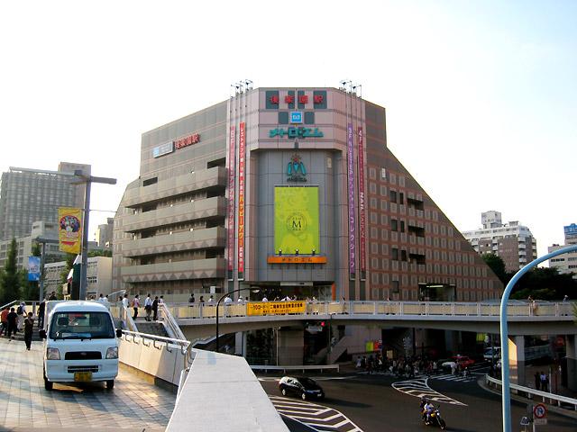 Shopping centre. Metro ・ Until Em Korakuen 602m