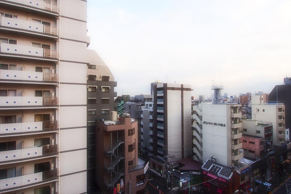 View photos from the dwelling unit. View from the site (November 2013) Shooting