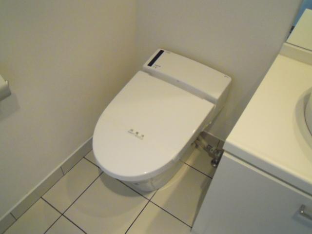 Toilet