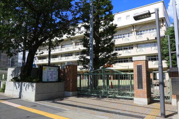 Other. Bunkyo Tatsukubo the town elementary school (a 5-minute walk / About 330m)