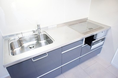 Kitchen. IH3-neck with grill system Kitchen