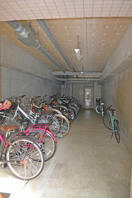 Other. 0m to bicycle parking lot (Other)