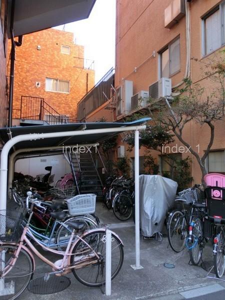 Other common areas. Bicycle-parking space ・ Also equipped with bike shelter!