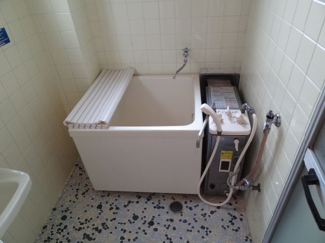 Bath. With add cook function