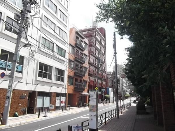 Local appearance photo