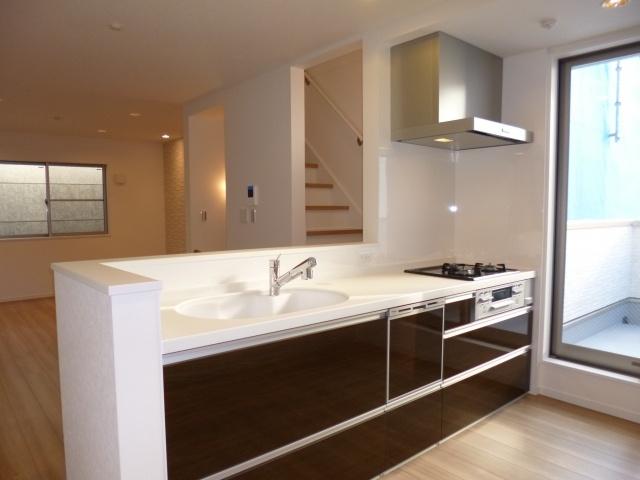 Kitchen. Second floor