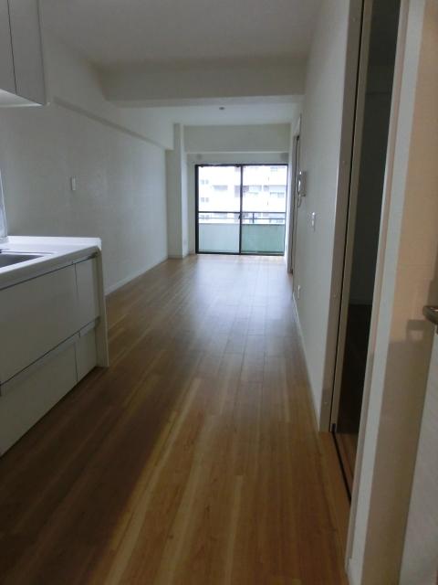 Living. Indoor (July 2013) Shooting