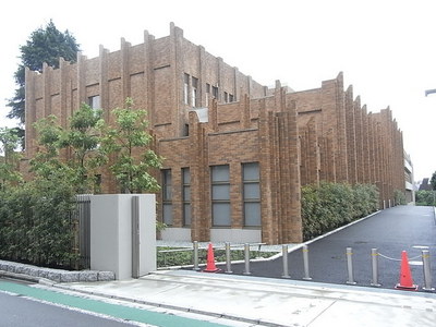 Other. 300m to the library (Other)