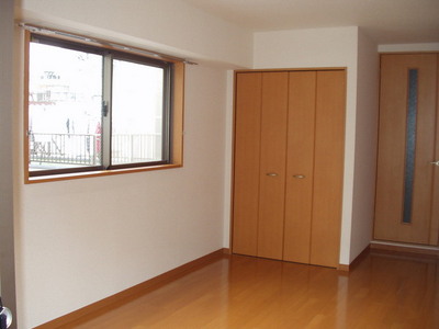 Living and room. Is a two-sided lighting bright impression happy
