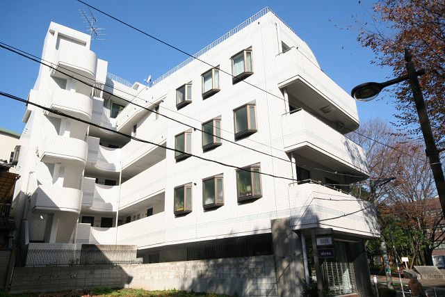 Building appearance. La ・ Neige Koishikawa 306