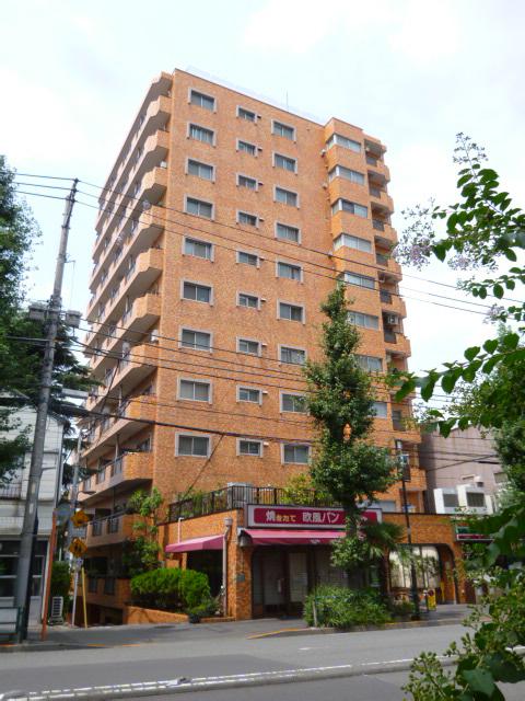 Local appearance photo. 3 floor 11-storey. Total units 68 units.