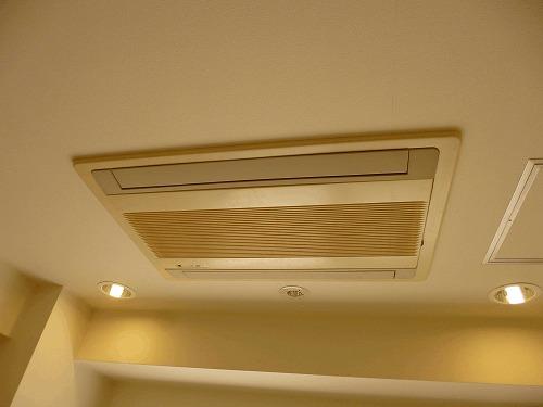 Cooling and heating ・ Air conditioning.  ◆ Store parts: built-in air conditioning