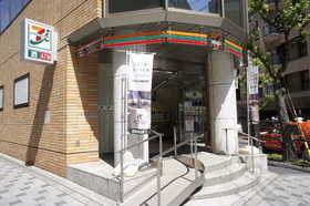 Convenience store. 3m to Seven-Eleven Chiyoda Ichibancho store (convenience store)