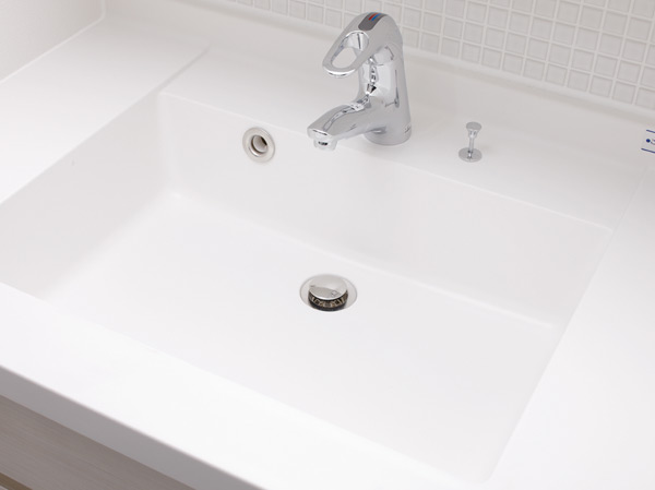 Bathing-wash room.  [ã,¹ã,¯ã,¨ã, ¢ ãƒœã,|ãƒ «ä¸ € ä½" åž <å¤ © æ ¿] The vanity counter, It has adopted a stylish square bowl-integrated top board.