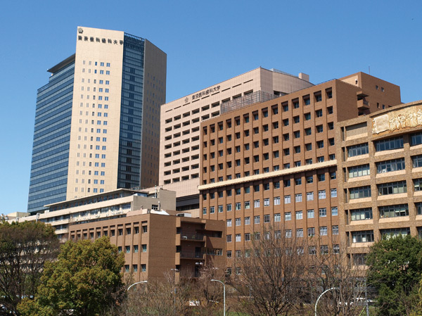 Surrounding environment. Tokyo Medical and Dental University Hospital About 780m / A 10-minute walk