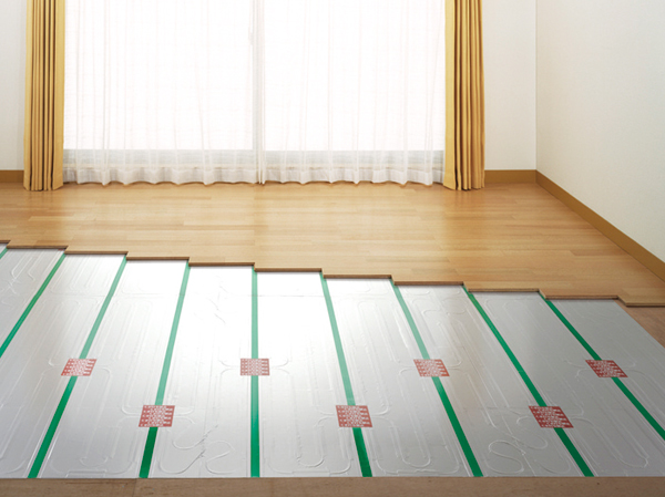 Other.  [TES hot water floor heating] living ・ Dining and Western 1, By circulating hot water in which the gas as a heat source, Adopt a floor heating to warm up from the feet. Me warm without disturbing the indoor air, It is a healthy heating system. (Same specifications)