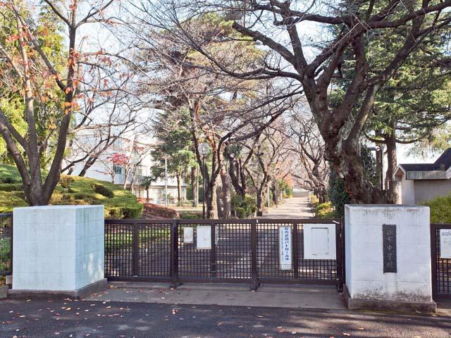 Junior high school. Chofu Municipal Chofu until junior high school 505m