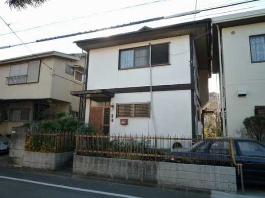 Local land photo. Building exterior 1