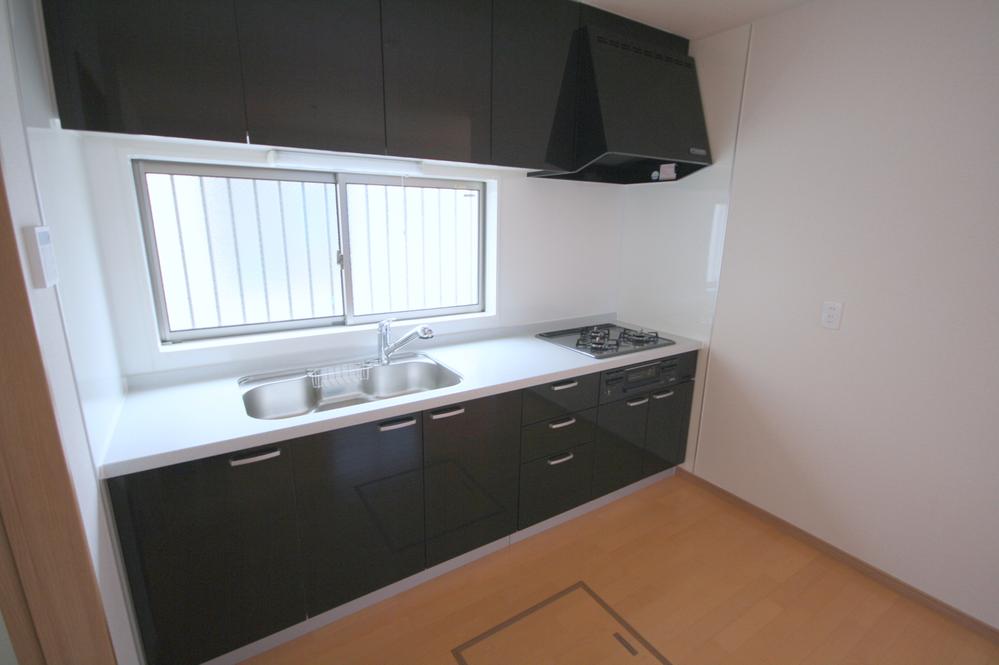 Same specifications photo (kitchen). Seller same specifications