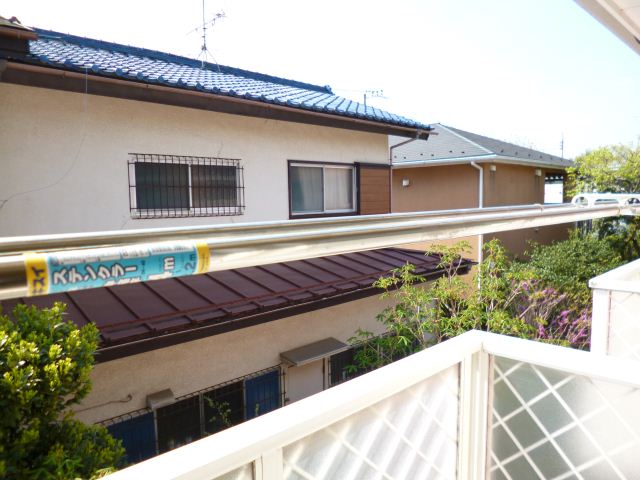 Balcony. It is the scenery from the veranda. 