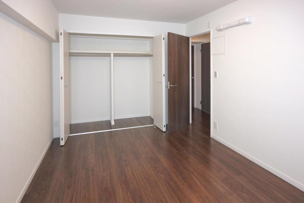 Non-living room. Western-style 1