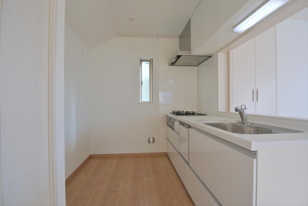 Same specifications photo (kitchen). Seller same specifications