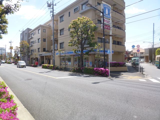 Convenience store. 80m to Lawson (convenience store)