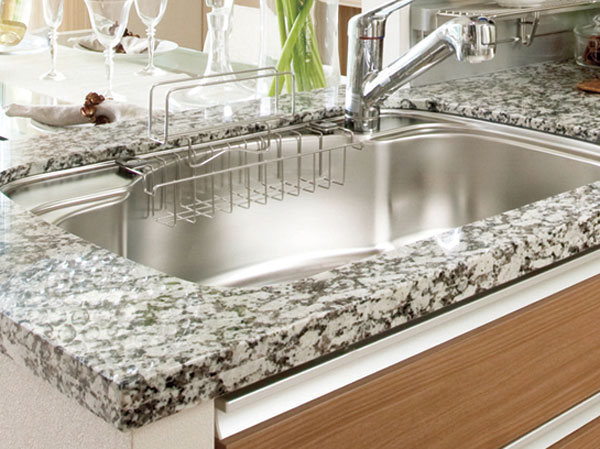Kitchen.  [Natural granite] Produce a luxury kitchen.