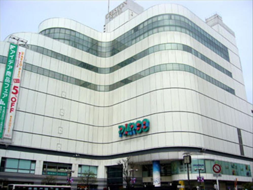Shopping centre. UNIQLO Chofu until Parco shop 1244m
