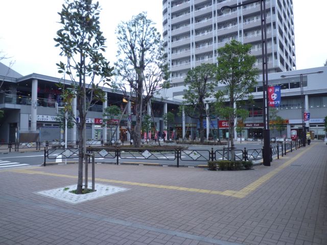 Shopping centre. Seiyu until the (shopping center) 950m
