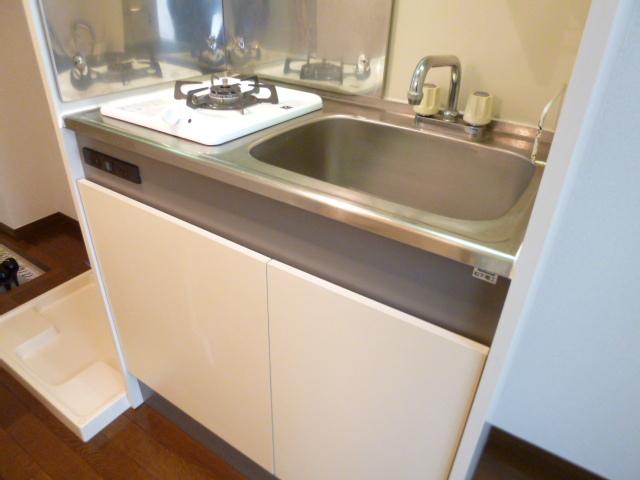 Kitchen. System kitchen ・ 1-burner stove