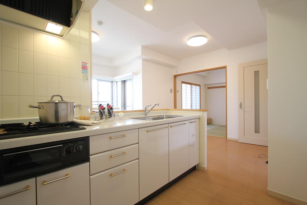 Kitchen. All rooms have lighting equipment             Sealing with a convenient remote control in the living room