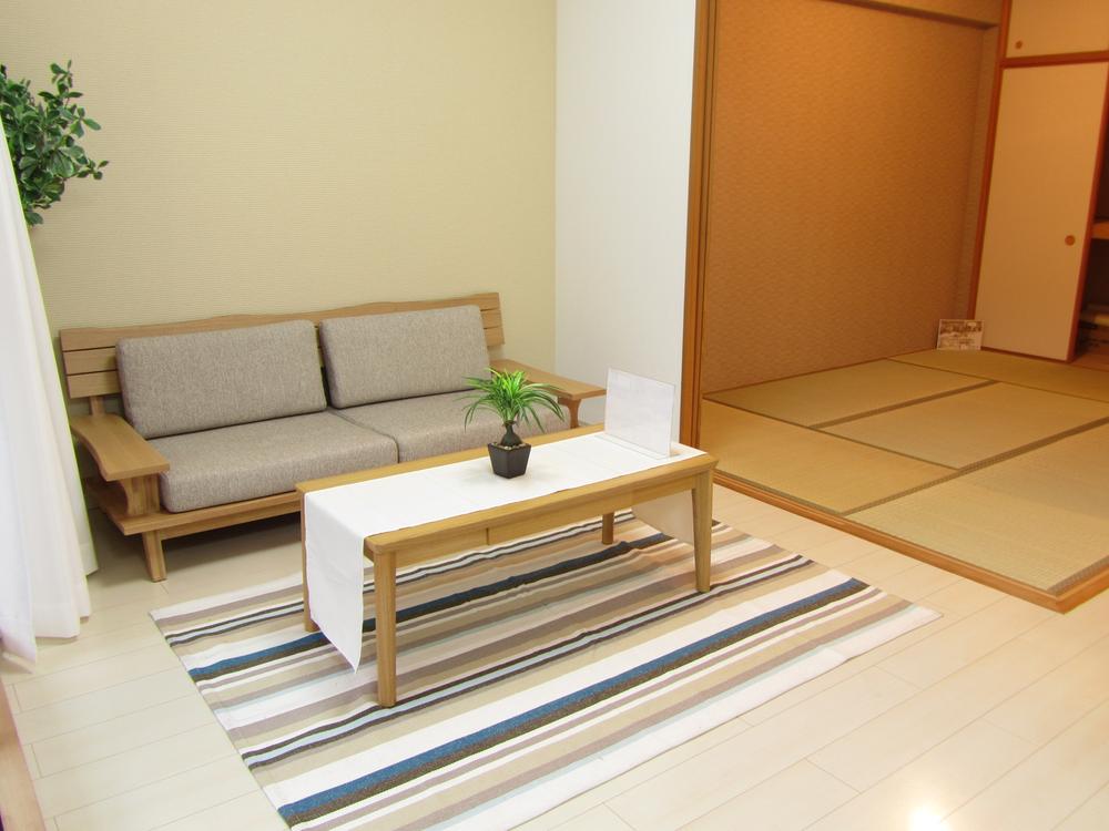 Living. Indoor (12 May 2013) Shooting