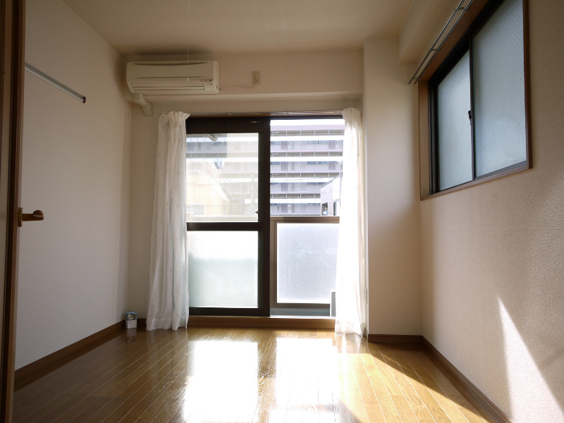 Other room space. Western-style 6.2 tatami flooring (reference photograph)