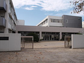 high school ・ College. Tokyo Metropolitan Comprehensive Technical High School (High School ・ NCT) to 448m