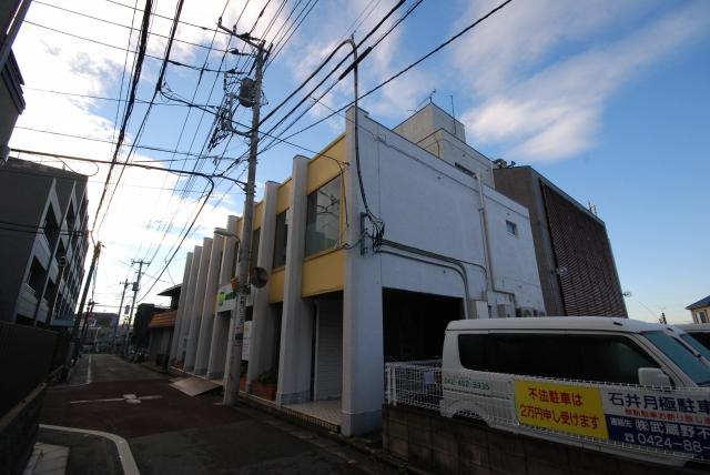 Local appearance photo