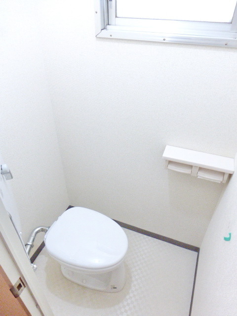 Toilet. toilet ・ With window