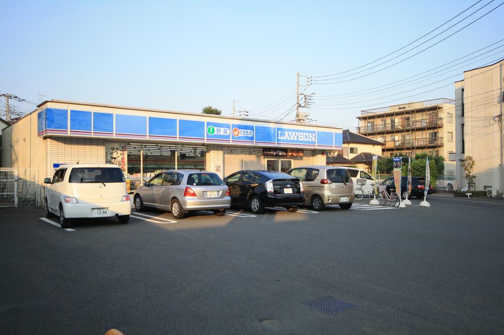 Convenience store. 243m to Lawson Tama Chofu chome shop