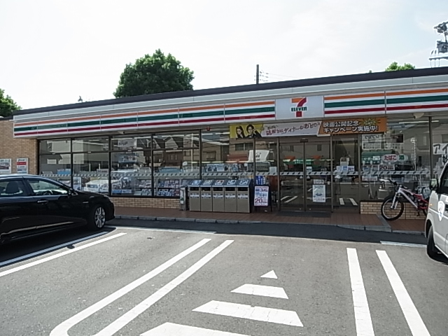 Convenience store. Seven-Eleven Chofugaoka 2-chome up (convenience store) 440m