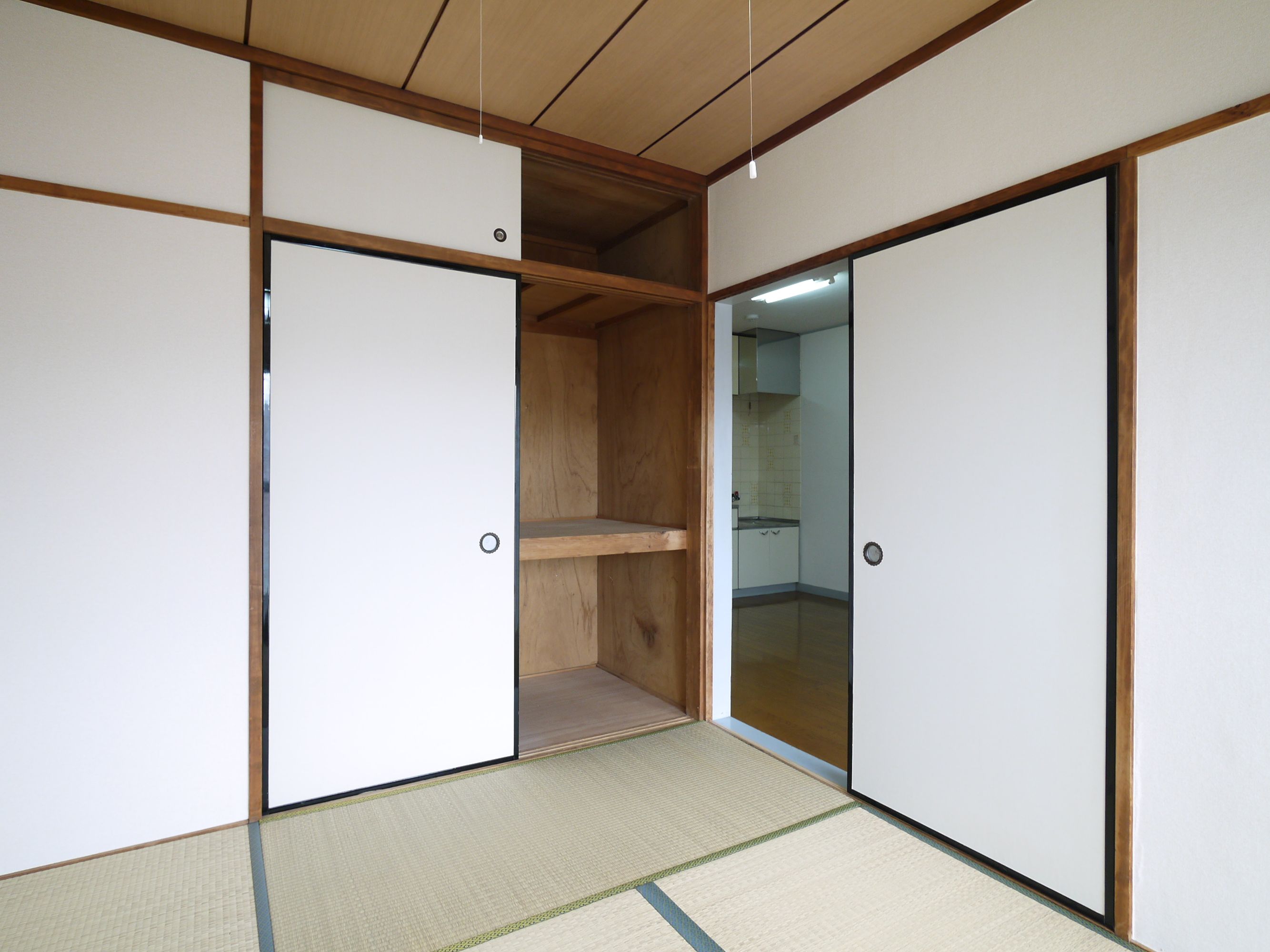 Other room space.  ☆ Japanese-style room 6 quires