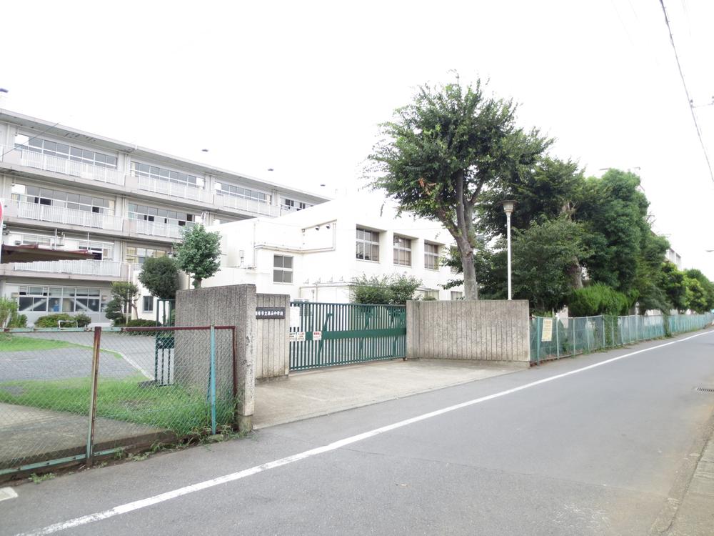 Other. Municipal fifth junior high school A 10-minute walk (about 750m)