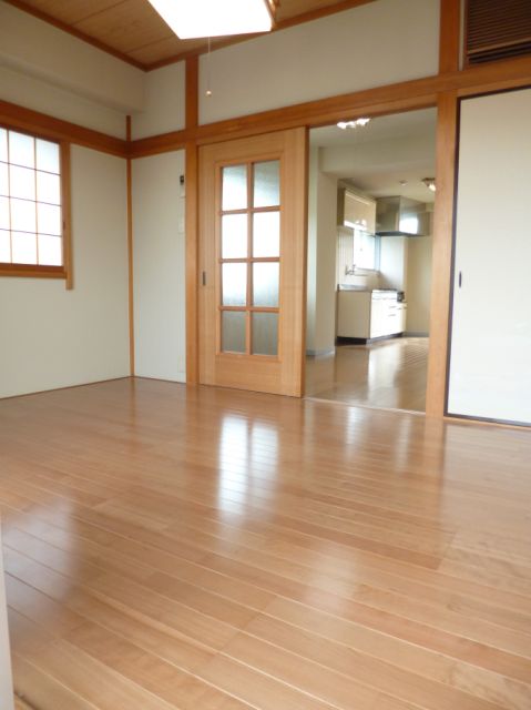 Living and room. Indoor flooring.