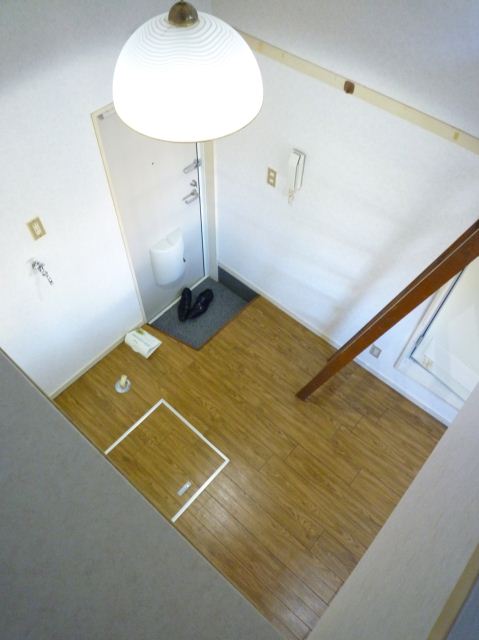 Living and room. High open room ceiling