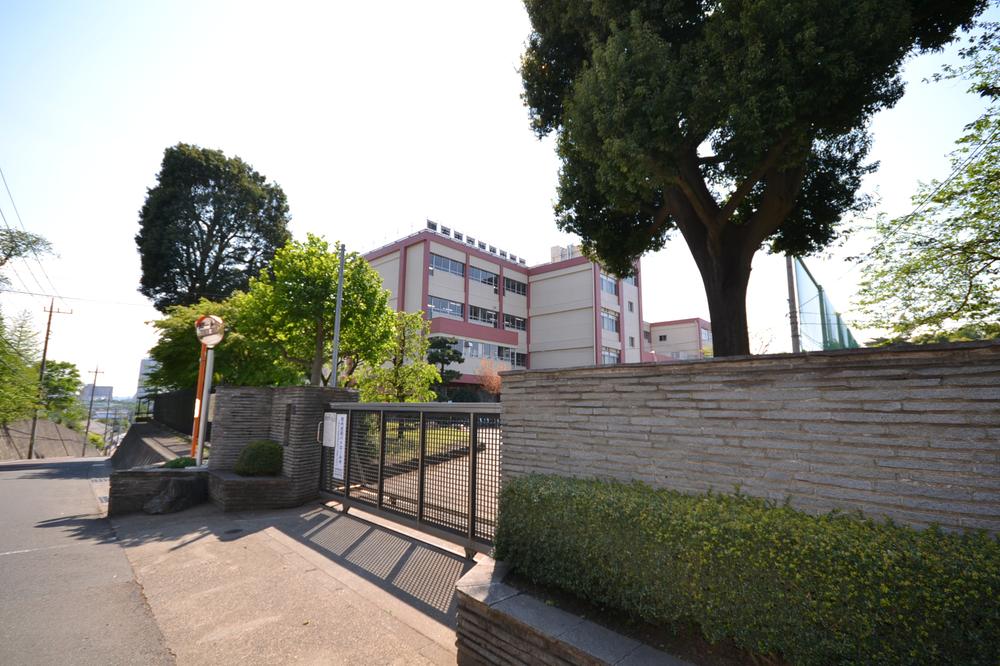 Junior high school. Municipal Kojiro junior high school