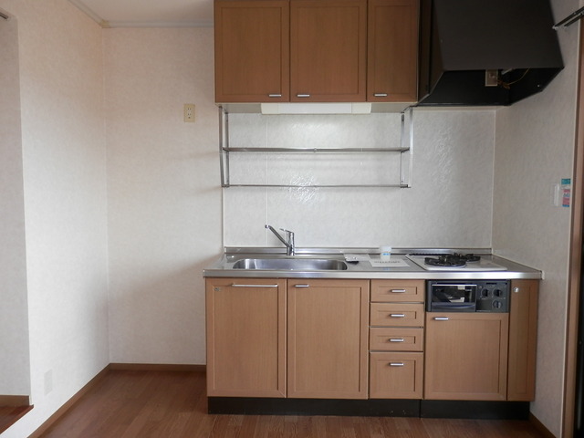 Kitchen.  ◆ System kitchen 2 lot gas stoves ・ It is with a grill ◆