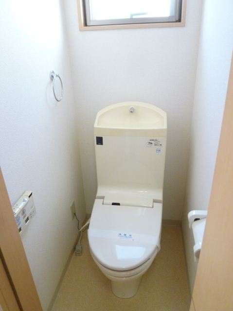 Toilet. Bidet function with toilet