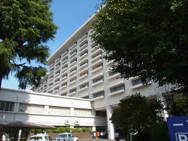 Hospital. Jikei University School of Medicine University Third Hospital (hospital) to 1140m