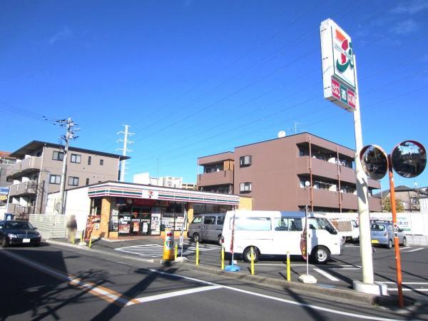 Convenience store. Seven-Eleven Chofu Iruma 99m walk 1 minute to 1-chome-cho