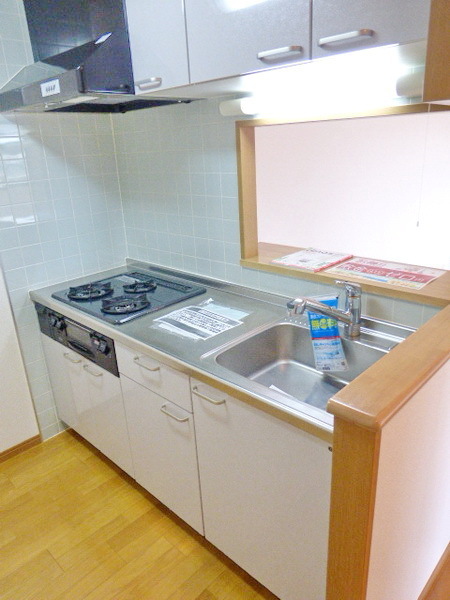 Kitchen.  System kitchen